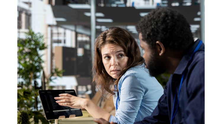 Do You Really Need a Fractional CIO? Here’s 7 Signs that You Do